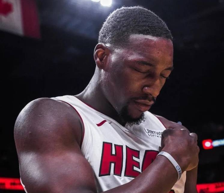 28岁生日快乐！NBA官方晒照为巴姆-阿德巴约庆生的简单介绍
