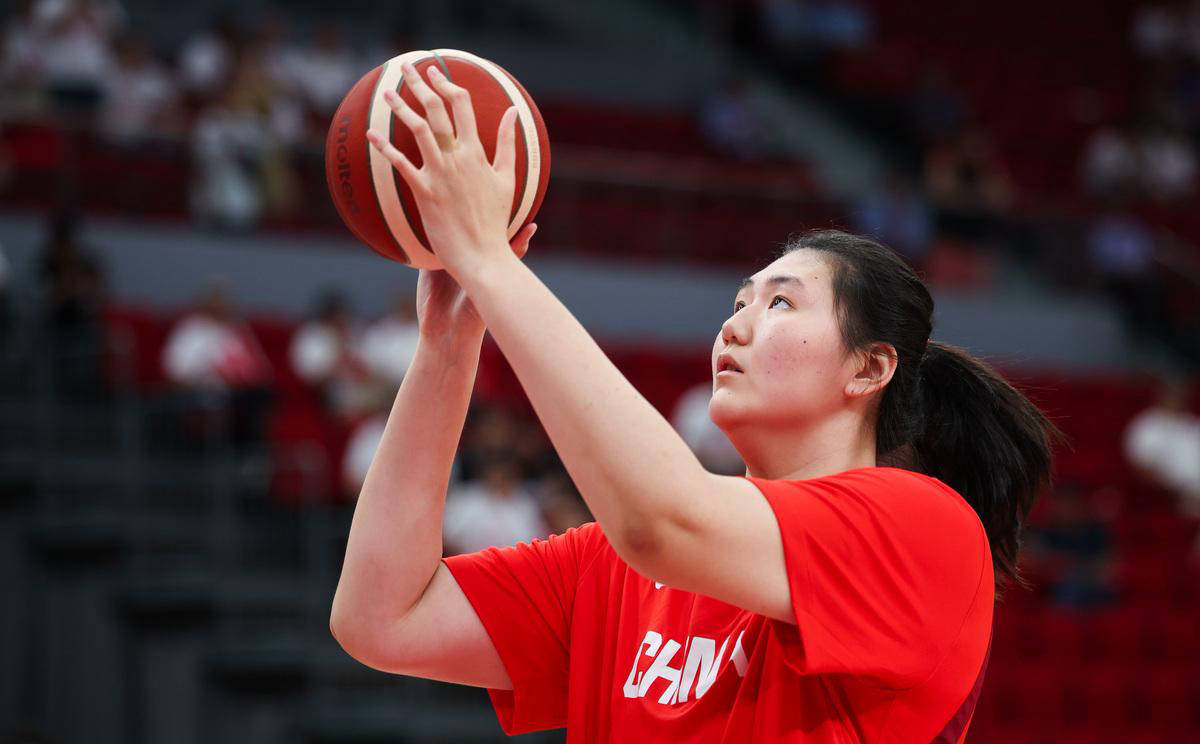 对手对张子宇防守动作越来越大，建议协会施压申诉