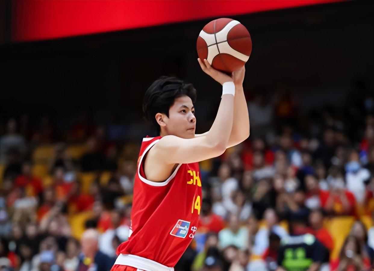 狂胜67分！张子宇16+7杨舒予22分中国女篮再擒波黑